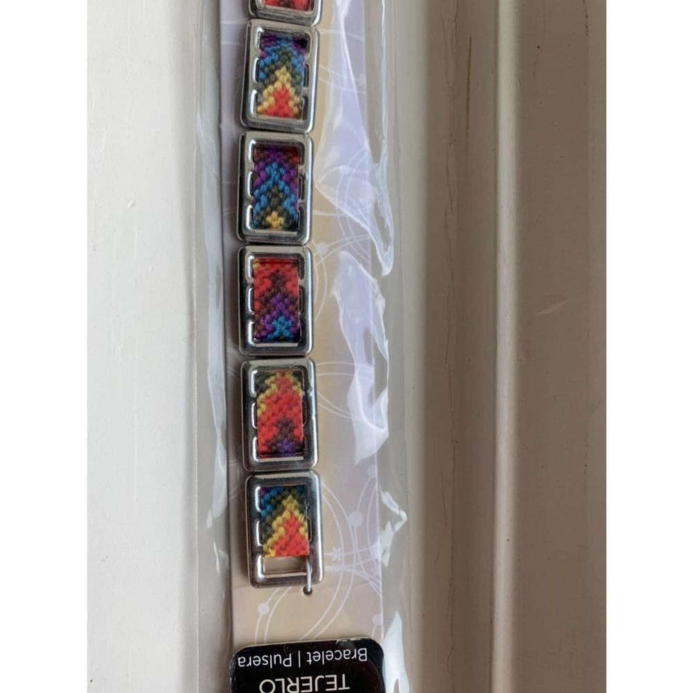 Bead landing bracelet weave kit